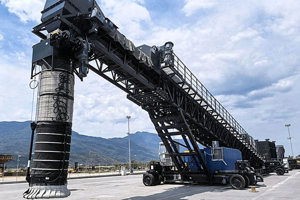 Pet Coke Shiploader
