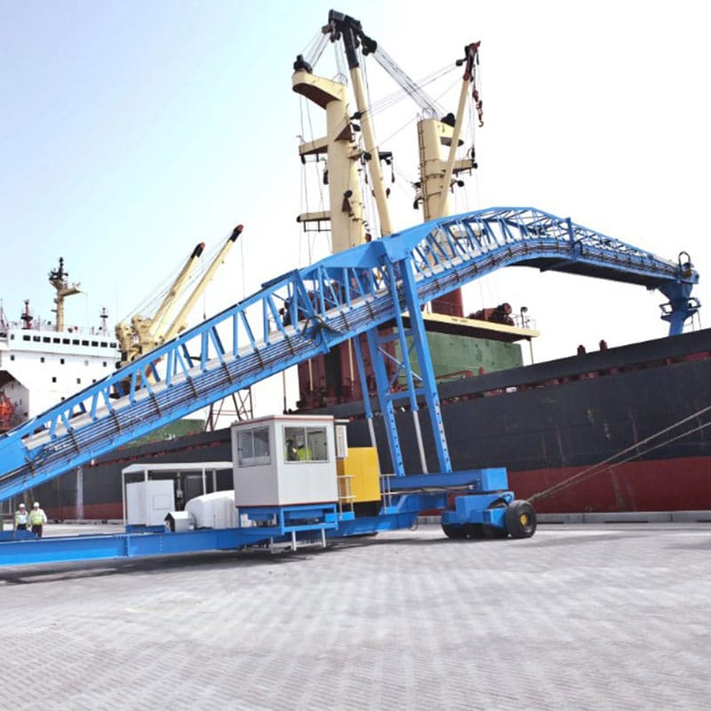 wheel mounted ship loader